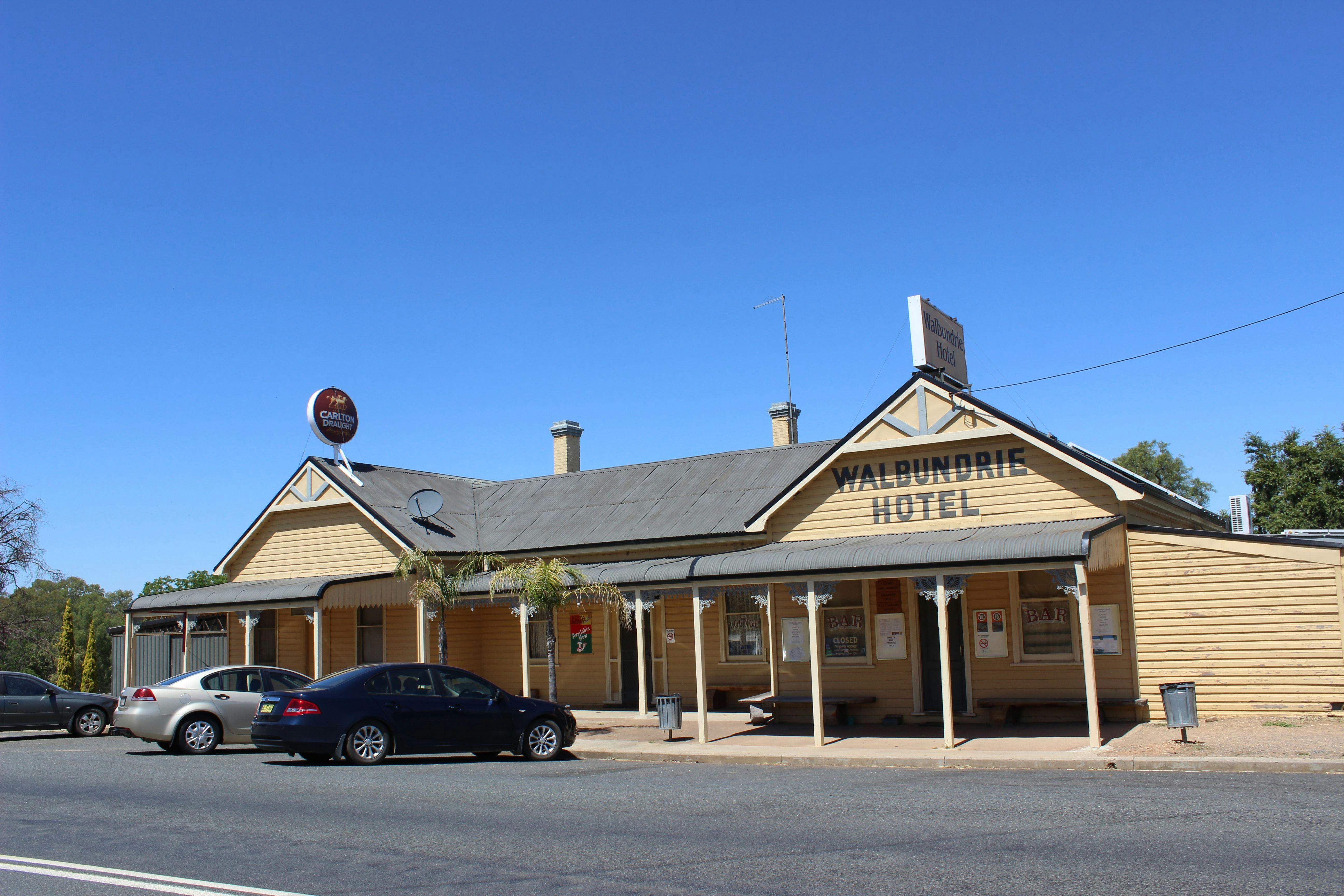 Walbundrie Hotel