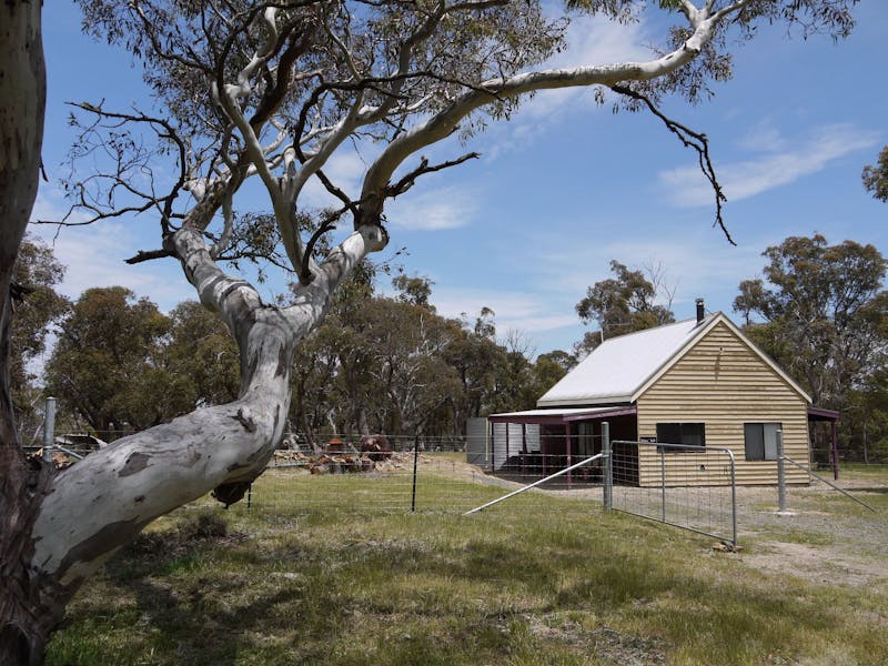 Top of the Range Jindabyne NSW Holidays & Things to Do