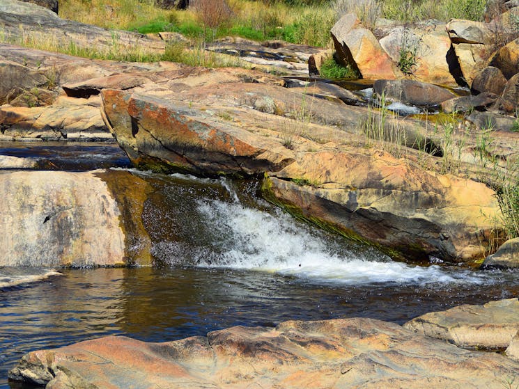 Adelong Falls, Adelong NSW