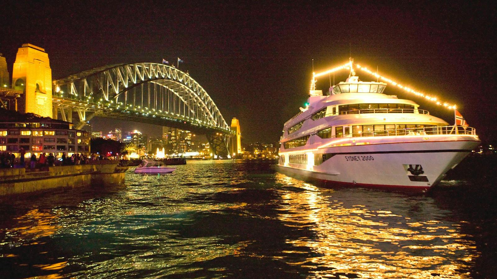 Captain Cook Cruises