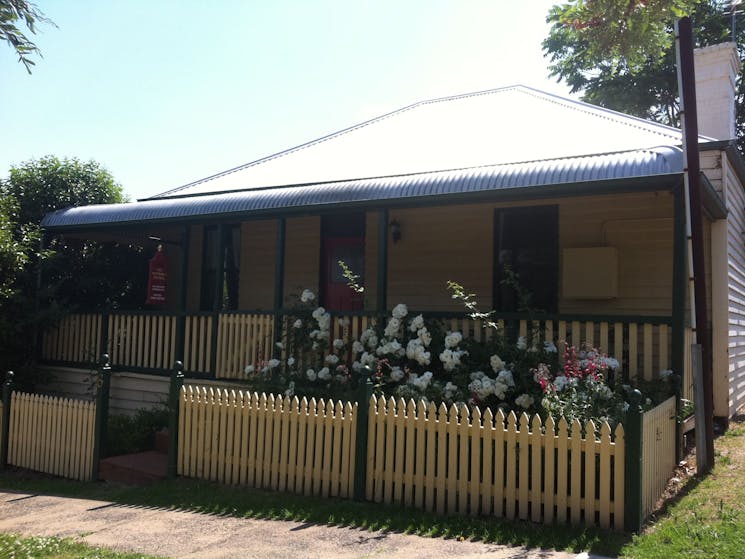 Postmans Cottage Inverell Visitnswcom - 
