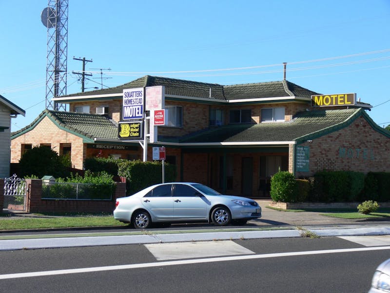 Squatters Homestead Motel Casino Accommodation
