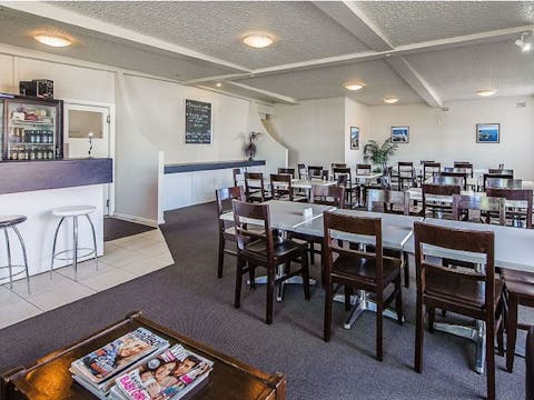 卡拉维拉汽车旅馆