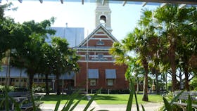 Maryborough Town Hall Green