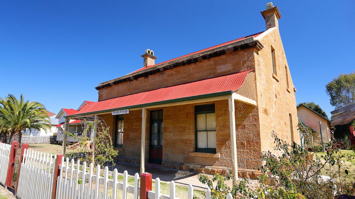 Pringle Cottage, Warwick