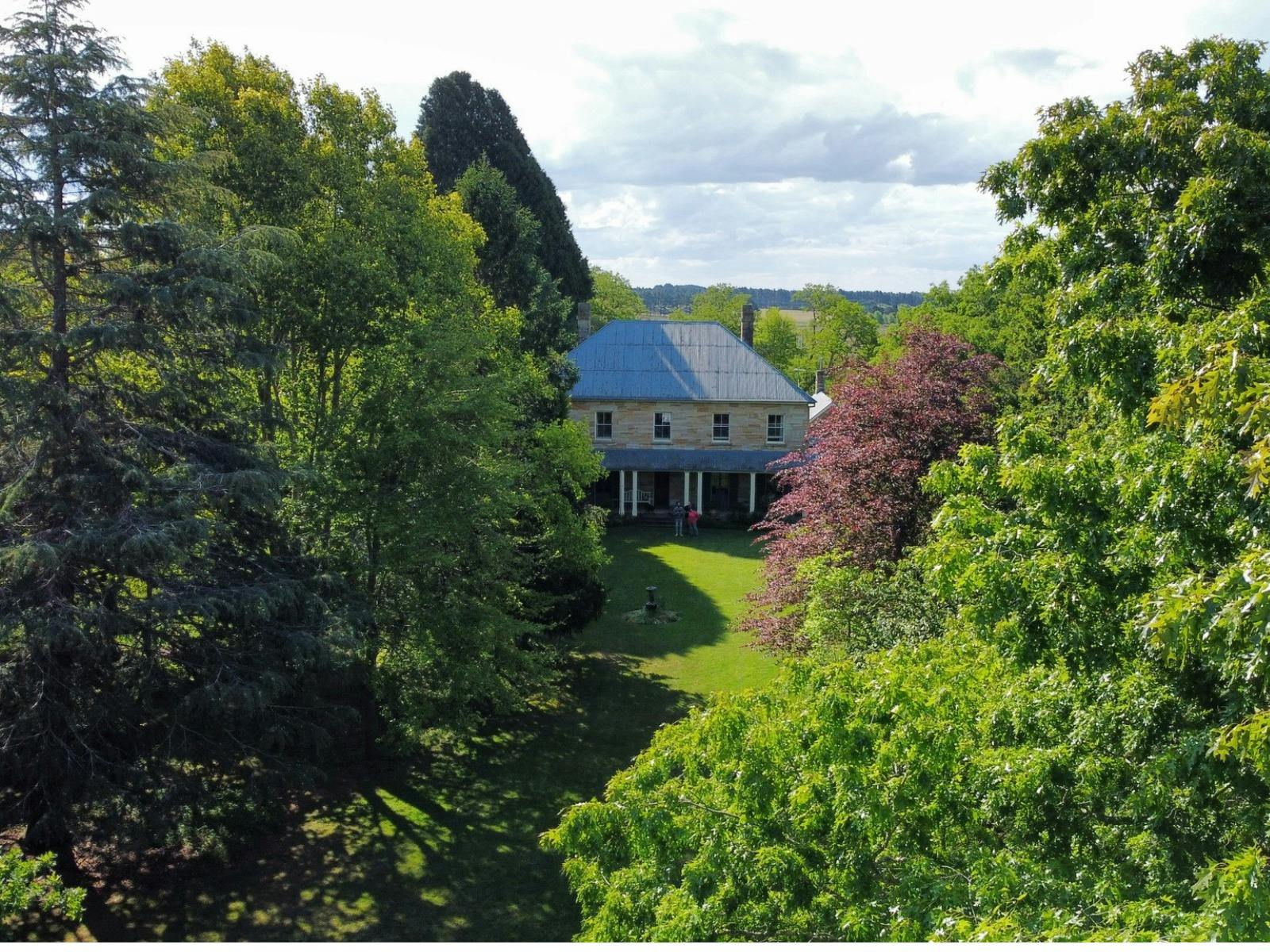 Golden Vale Garden History Tour