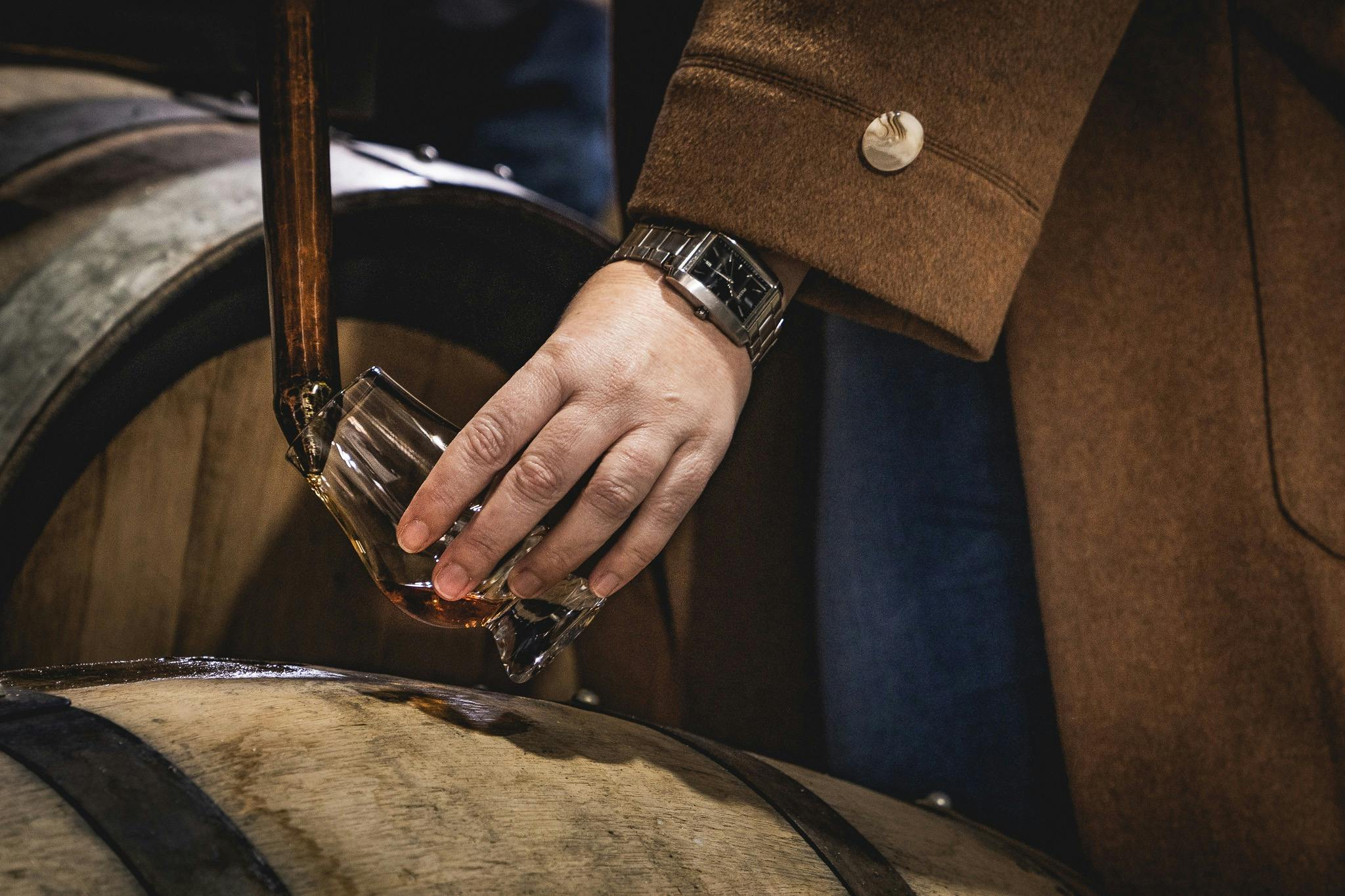 Spirit thieving from an unreleased whisky barrel