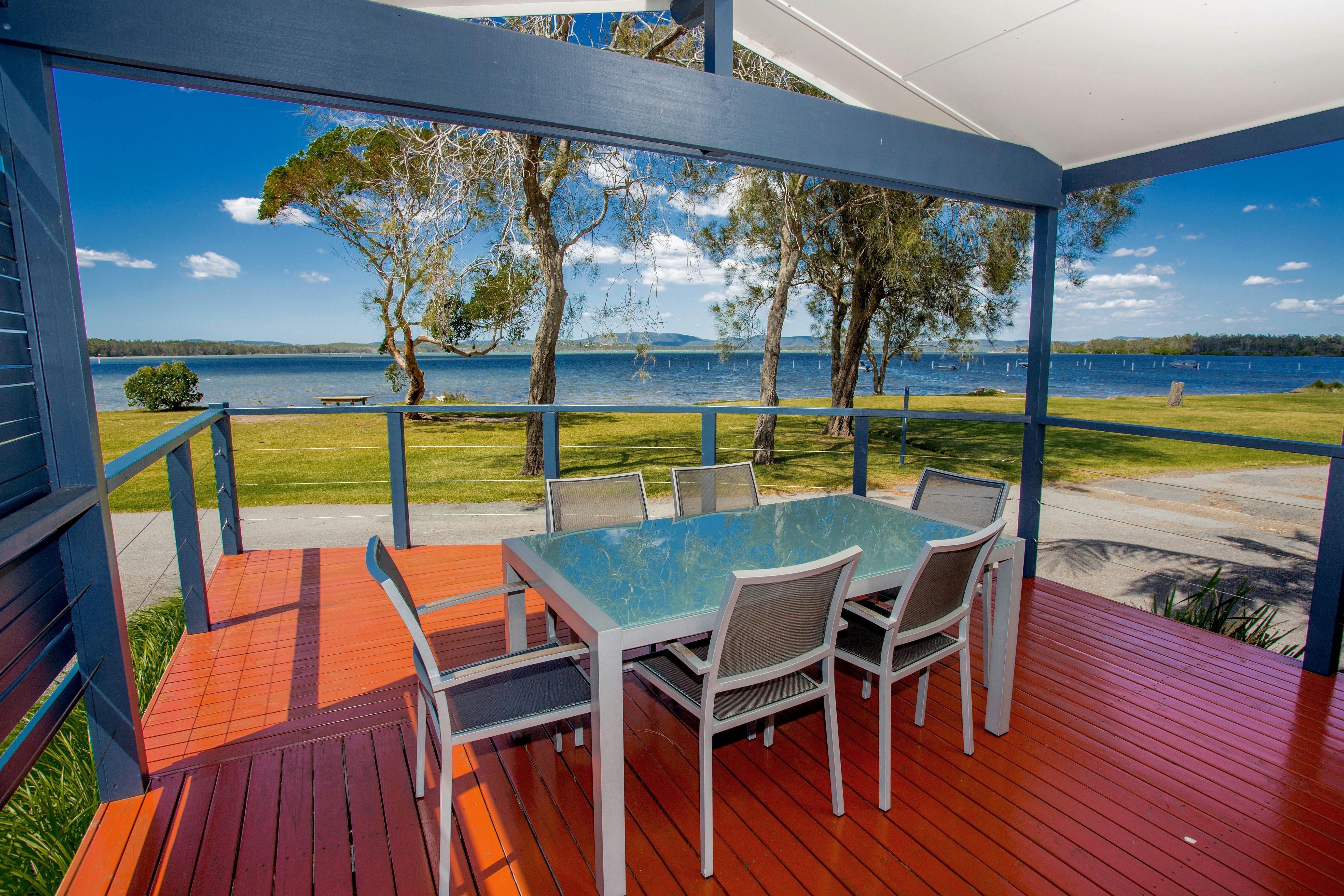 Secura Lifestyle Lakeside Forster Bayview Spa Villa