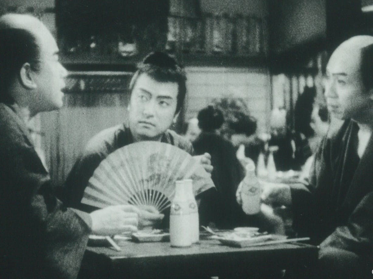 Still from film Humanity and Paper Balloons (人情紙風船)