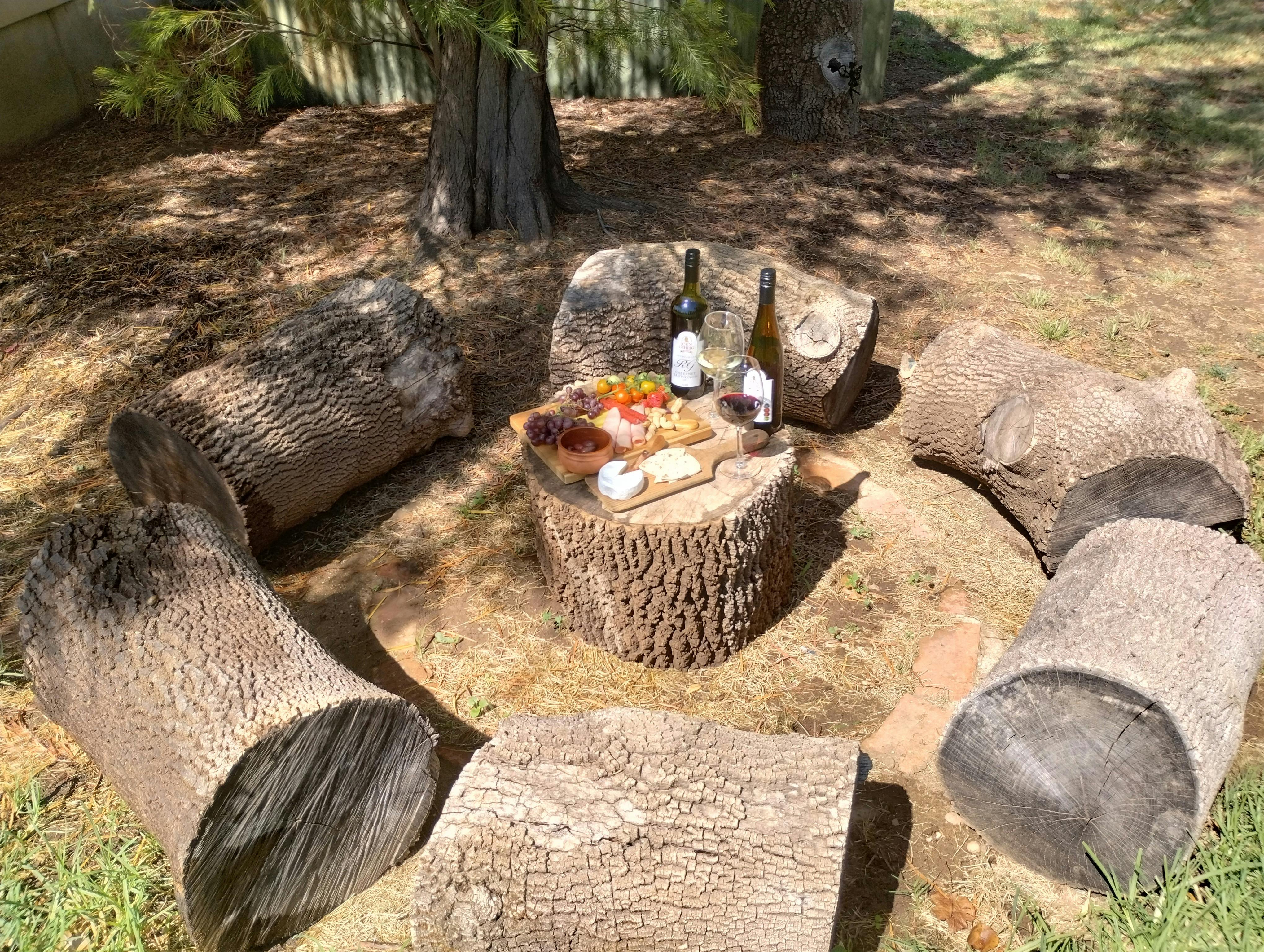 Relaxed Outside Spacious Grounds