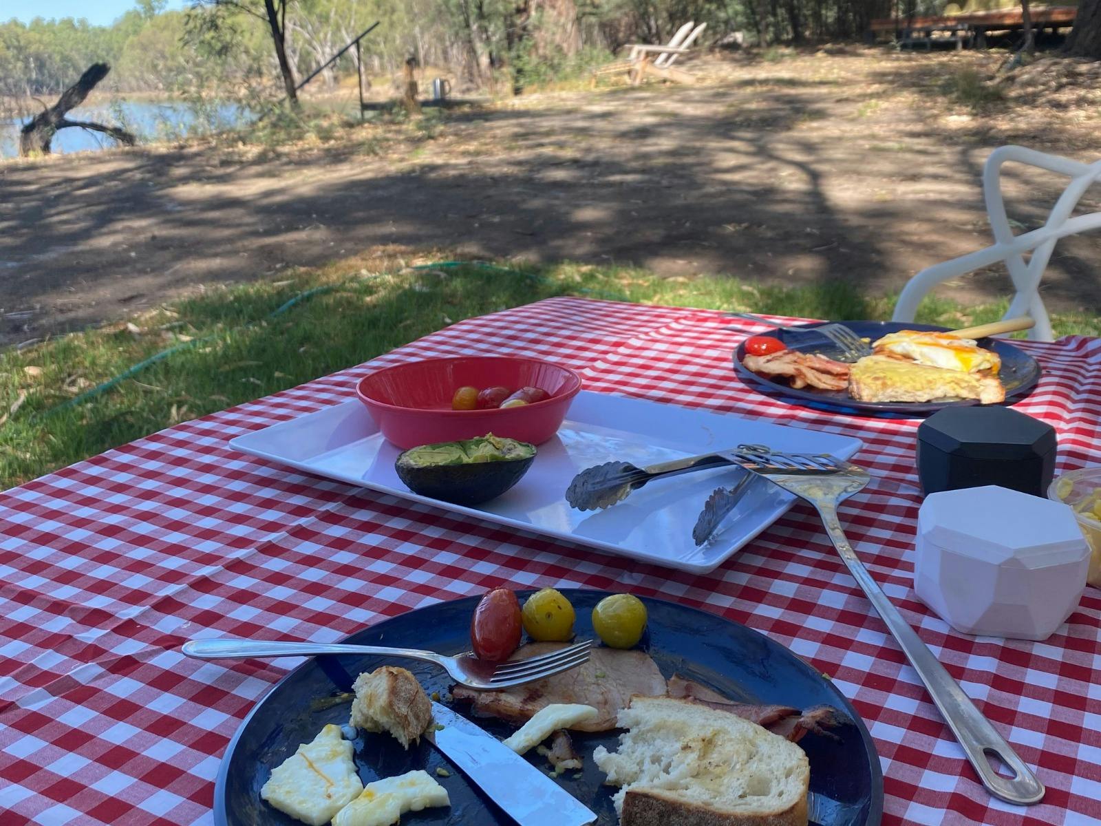 Breakfast glamping style
