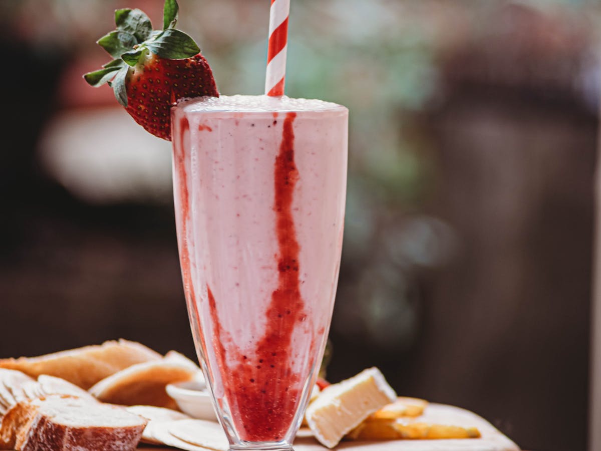 Strawberry milk shake