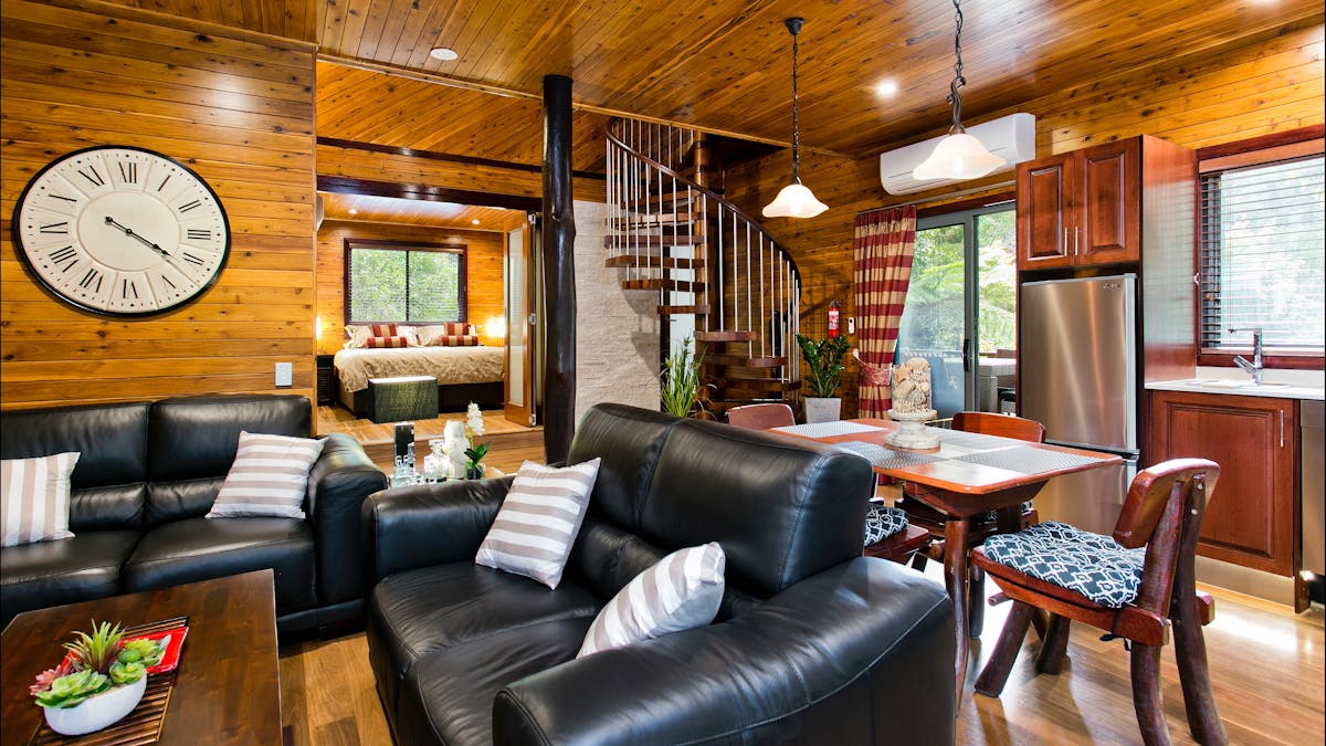 Mouses House - Rainforest Retreat, The