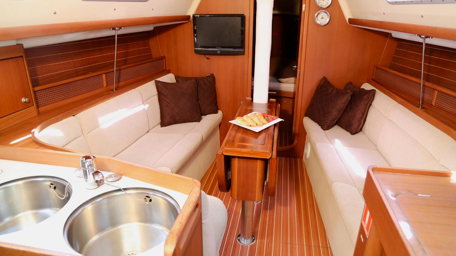 Saloon