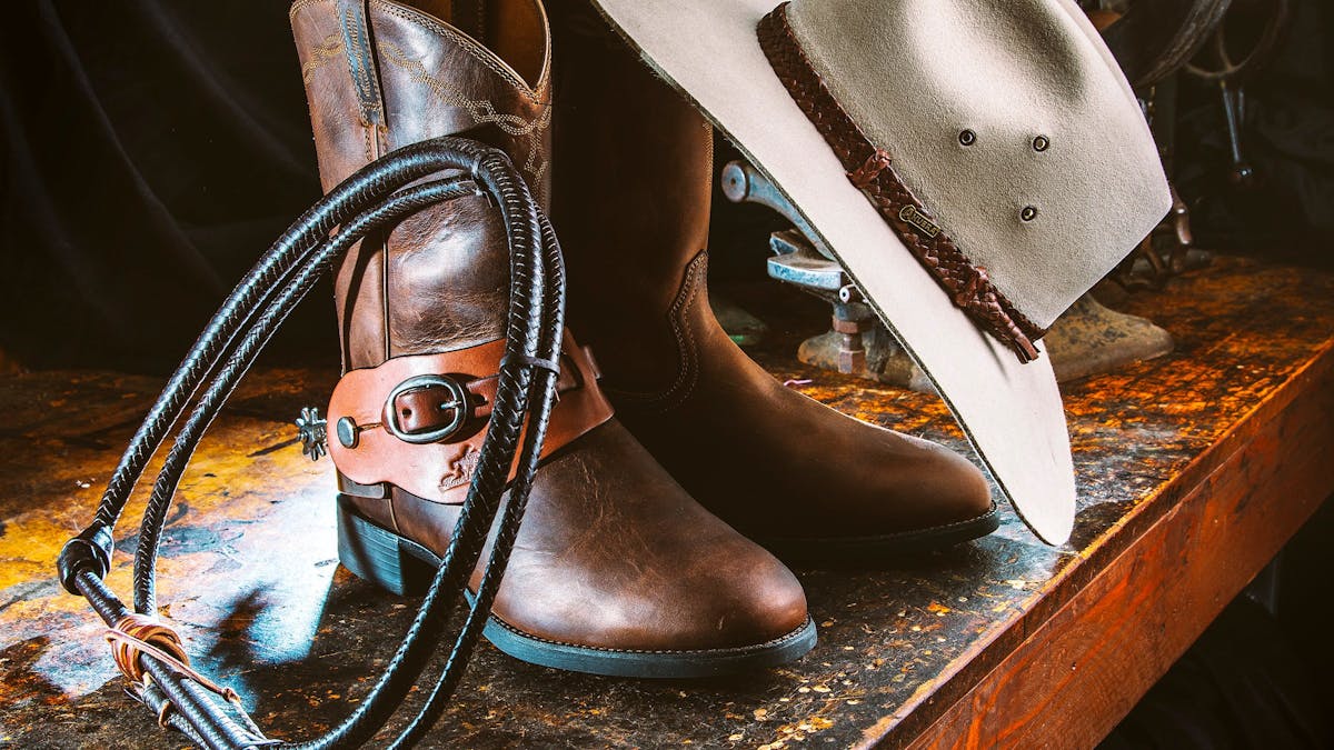 Ariat Akubra