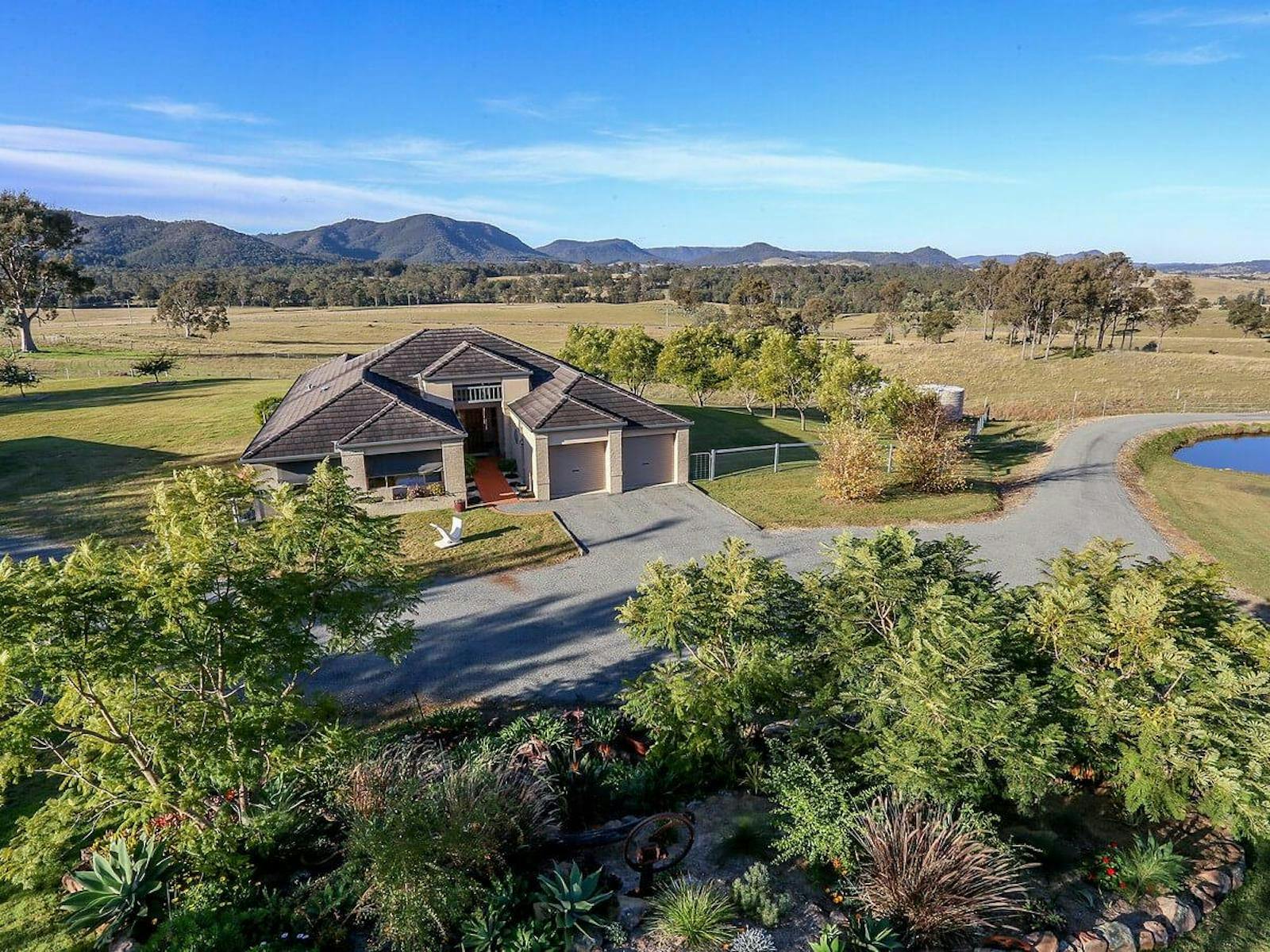 Hillbrook Wines