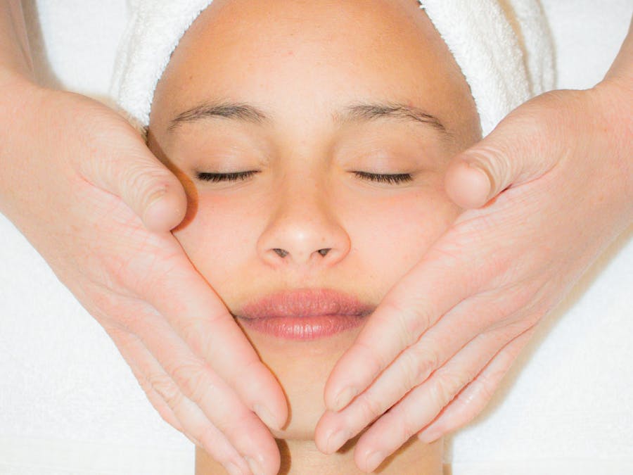 Facial