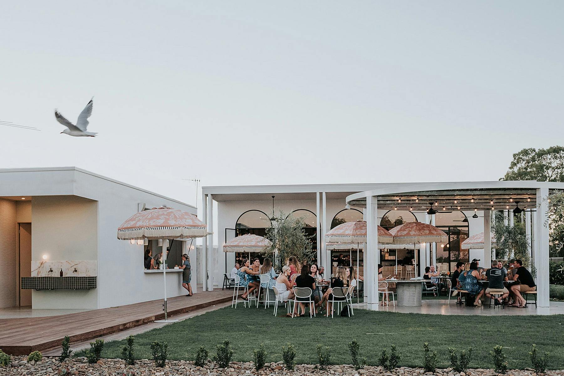 Blacksmith Provedorere Summer Garden