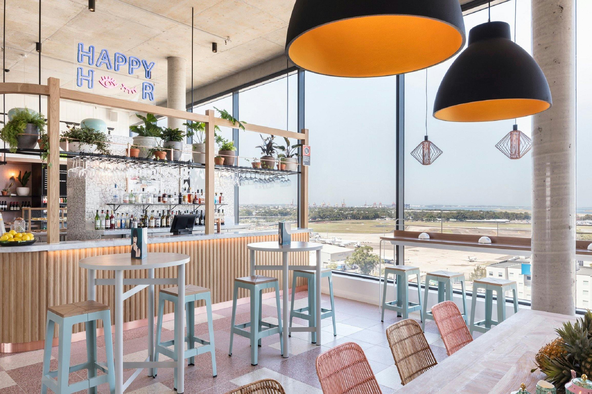 フェリックスホテルダイニングアンドバー