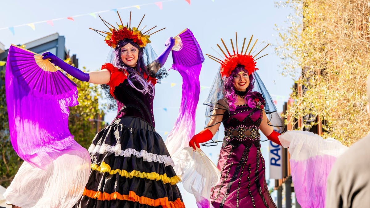 Stilt walkers