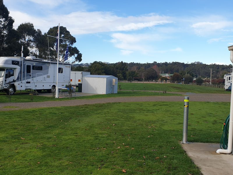 Site shot with custodian site
