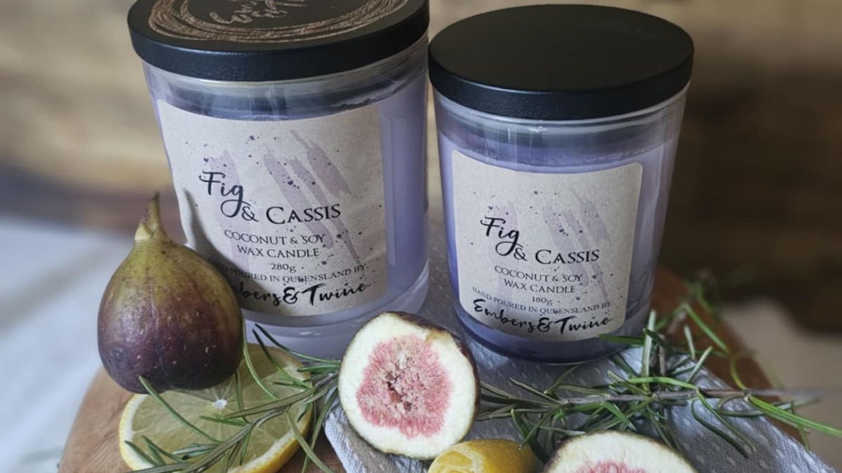 Embers and Twine, locally made, handmade, candles, melts, room sprays, refills, reed diffusers