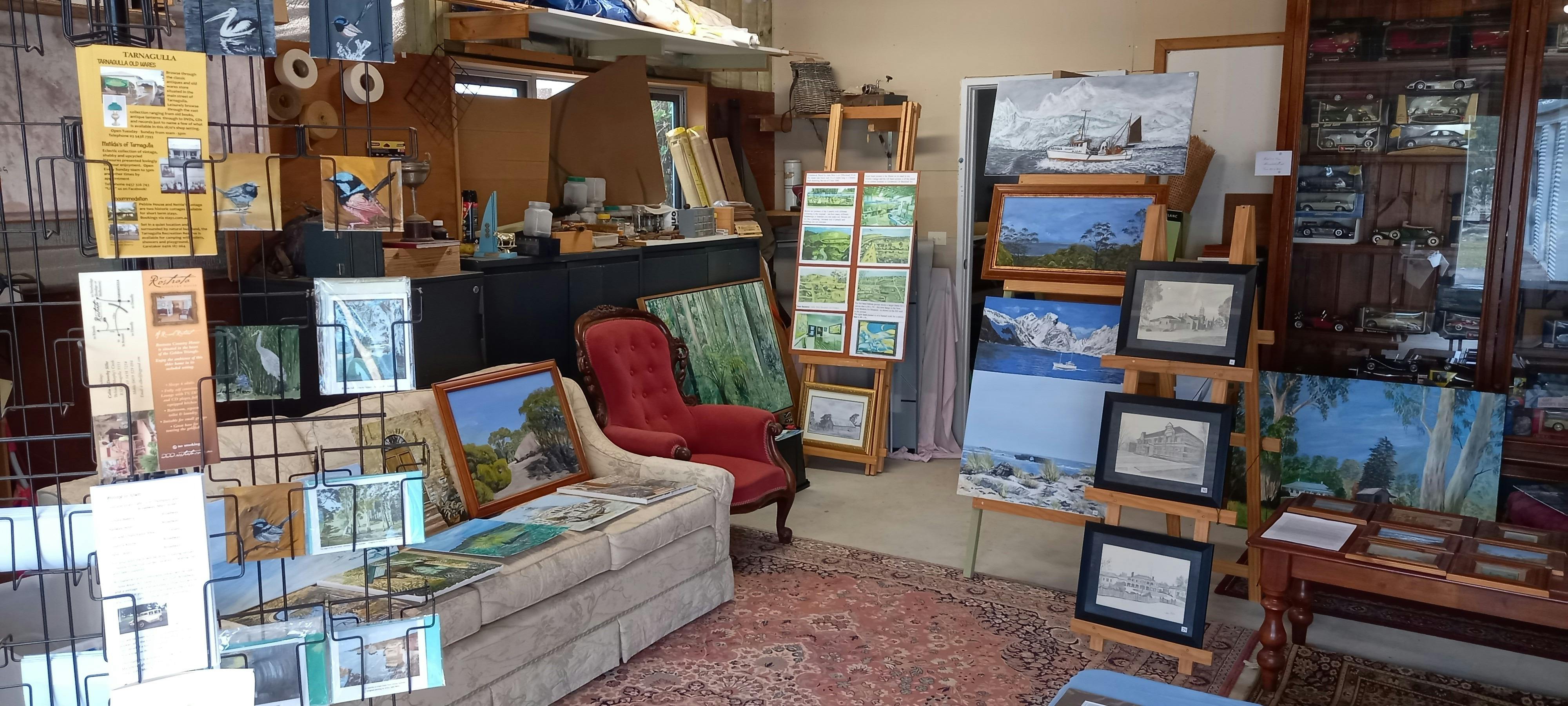 Alvah Art Gallery
