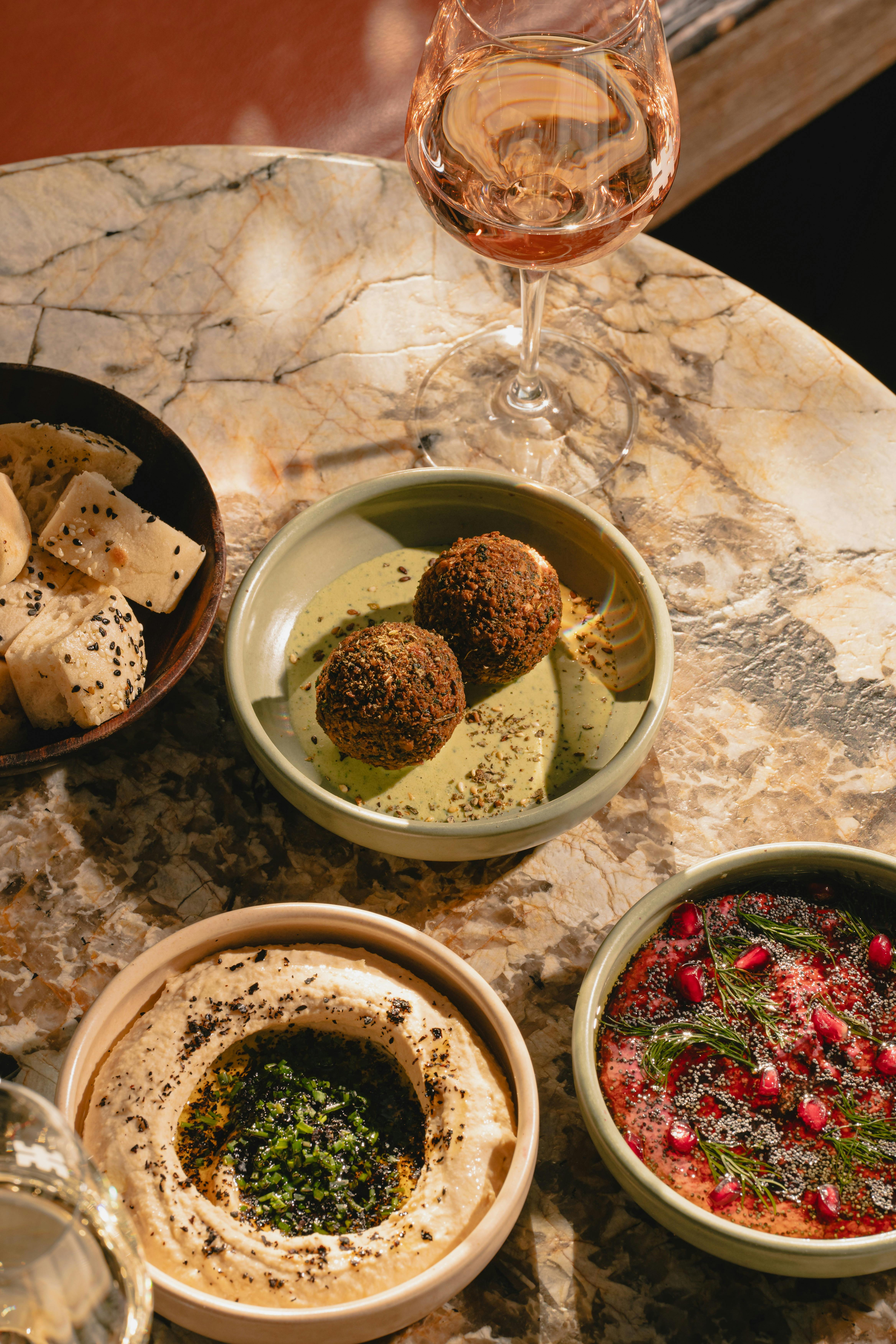 Falafels, Dip