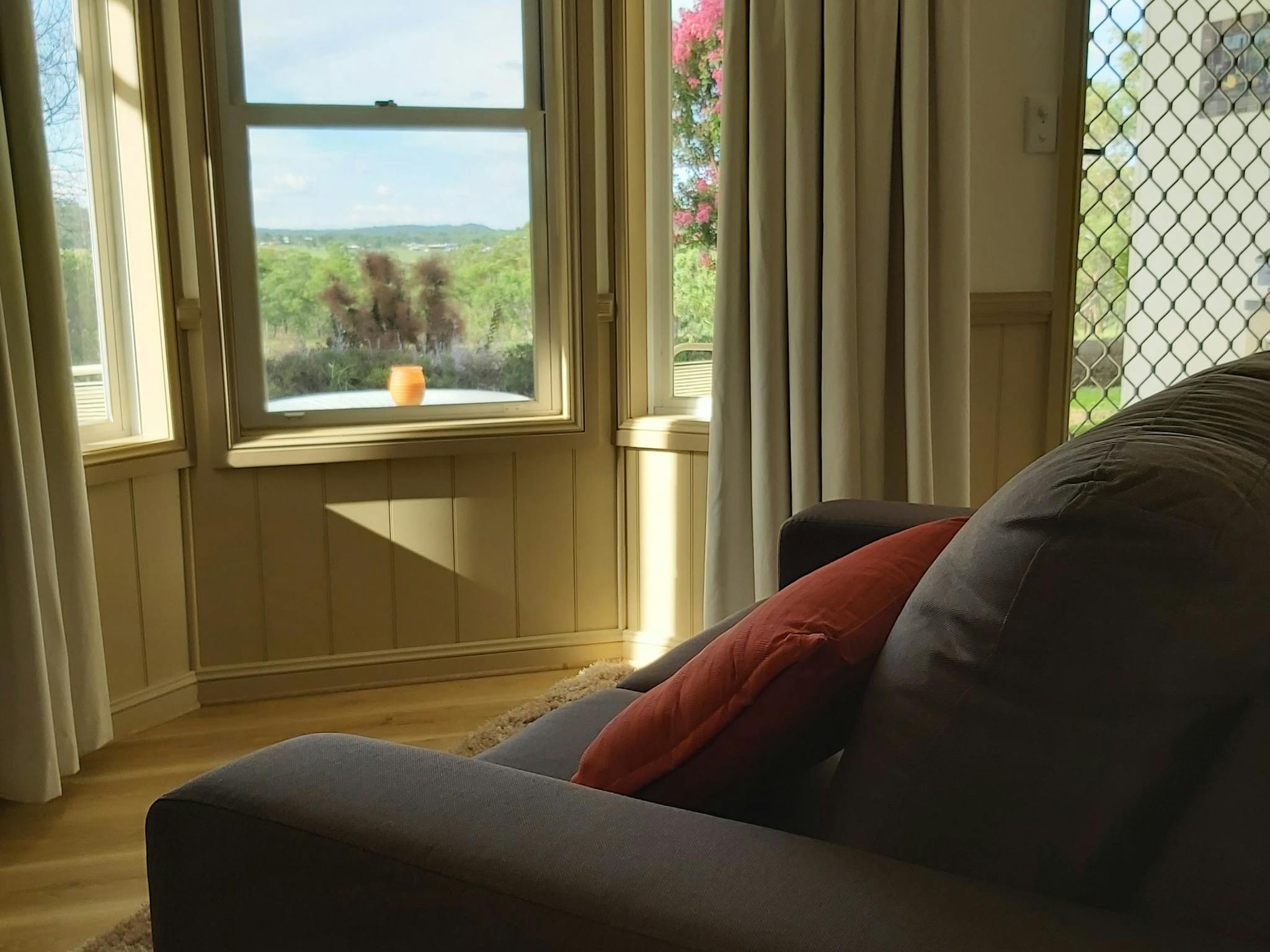 Love Seat View Love Seat View