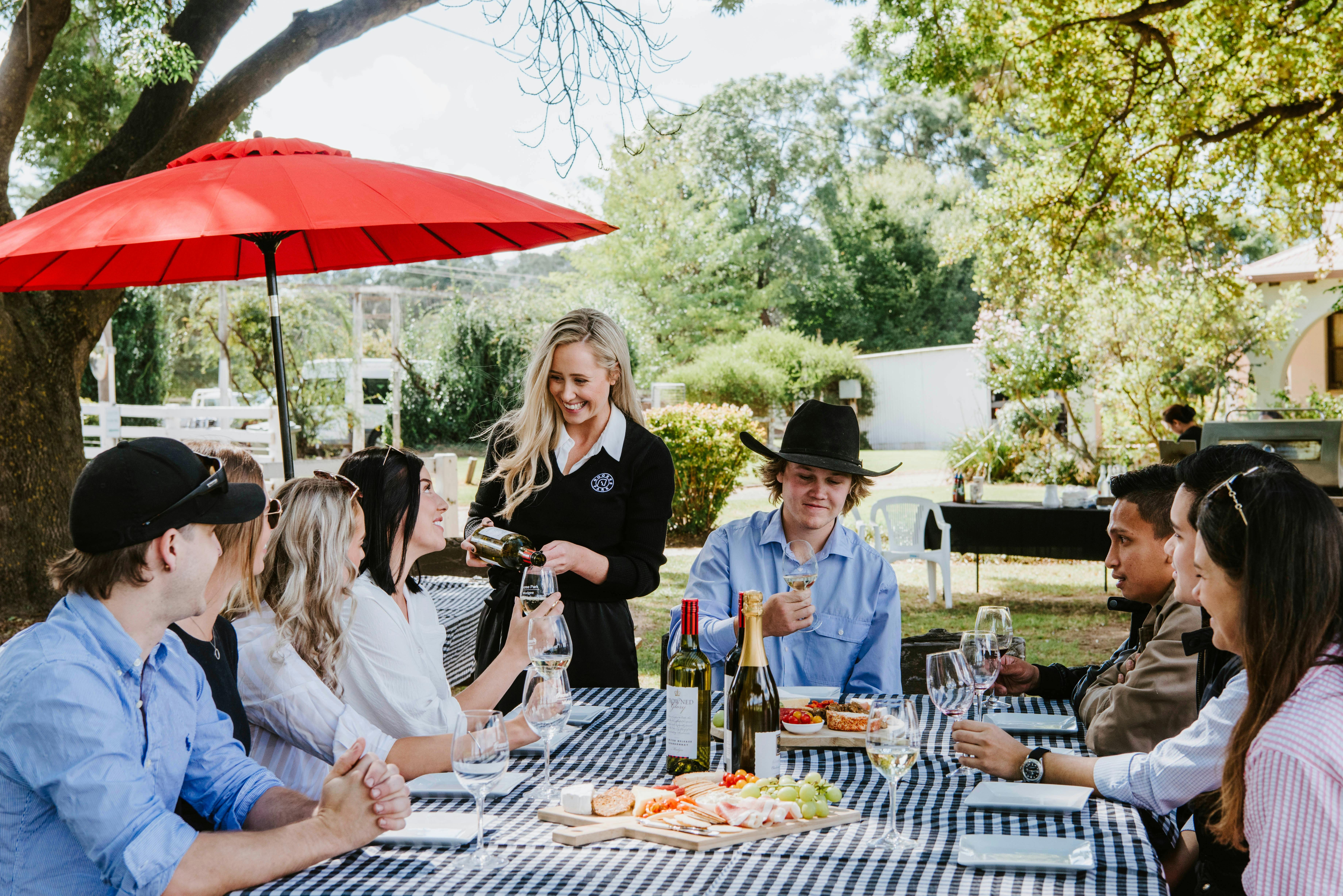 Group Tour - Stud Tour & Wine Tasting