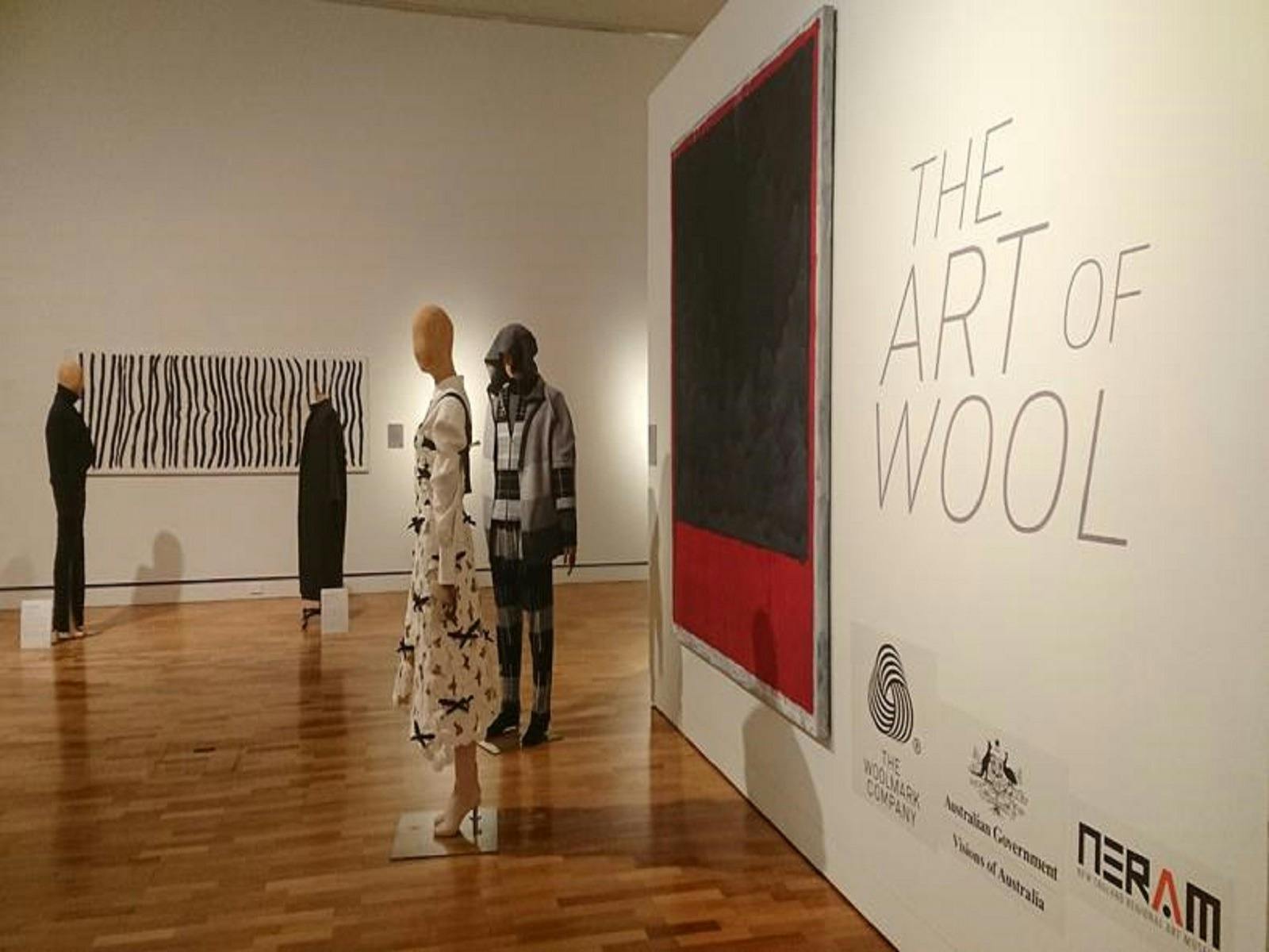 塔姆沃思地區畫廊的羊毛藝術展