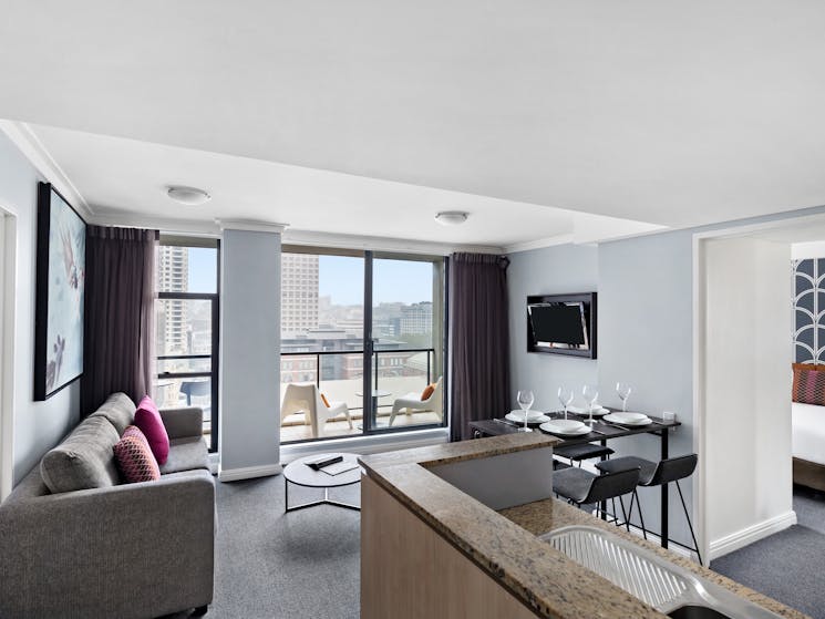 Mantra Sydney Central - 2 Bedroom Apartment