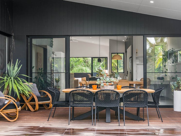 Melaleuca - Byron Bay - Outdoor Dining and Seating