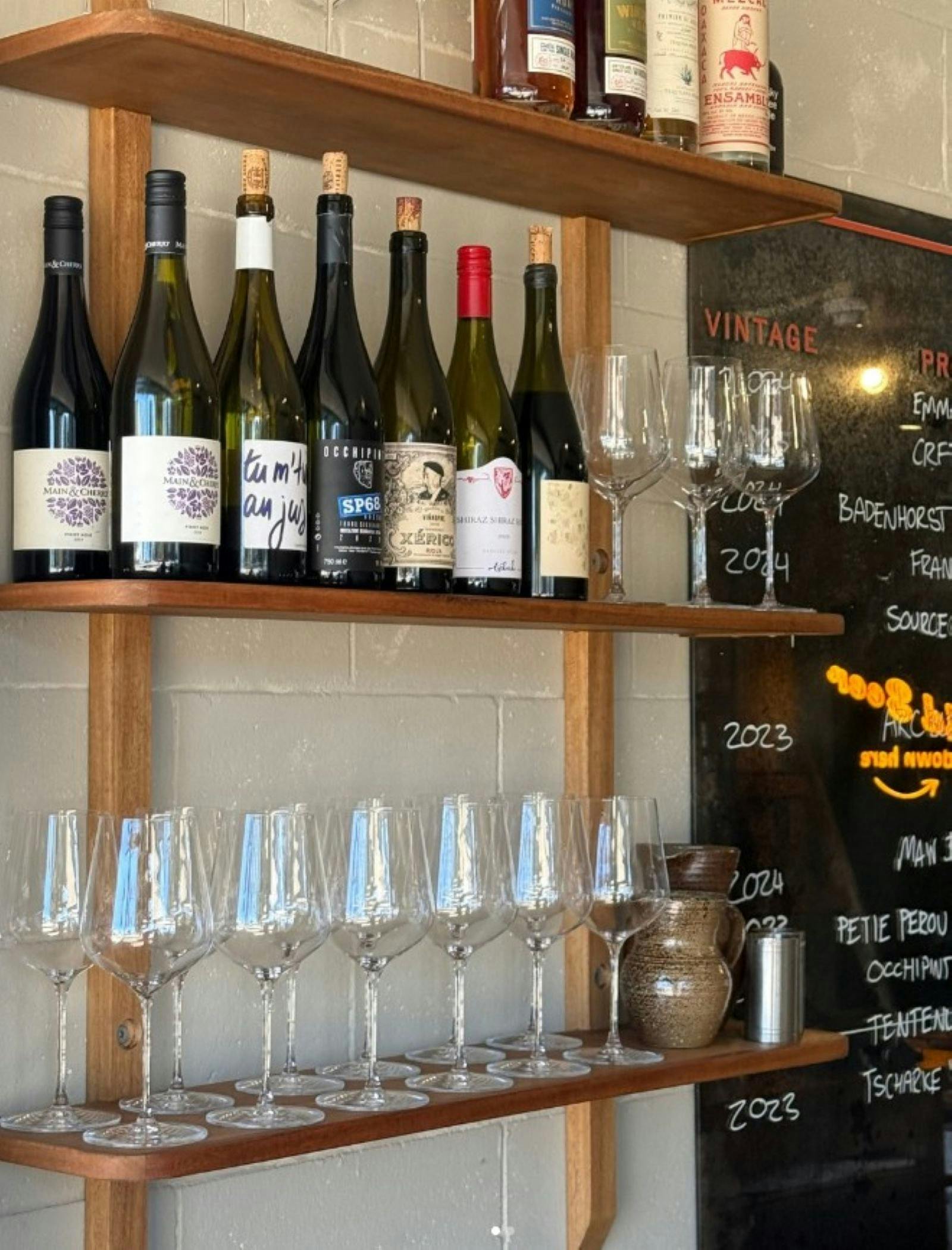 Smokey's Bottle Shop and Bar