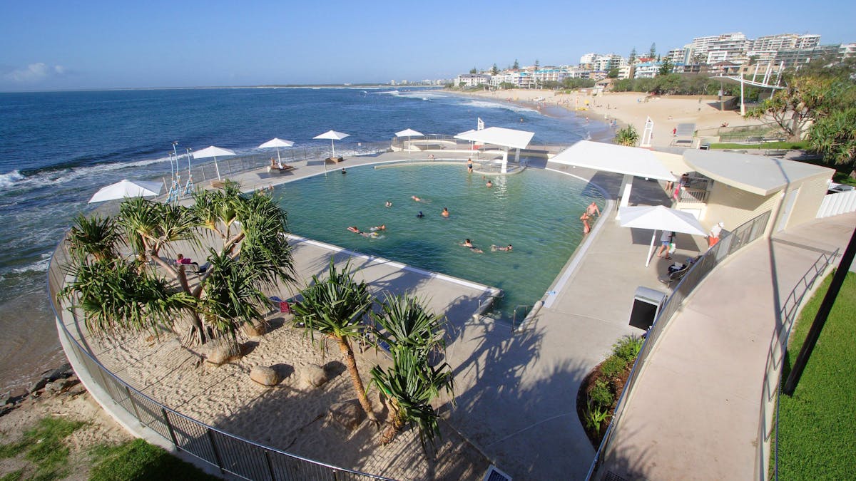 Kings Beach - Beachfront Salt Water Pool