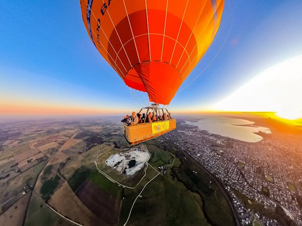 The Great Ocean Balloon Flight - Geelong and the Bellarine