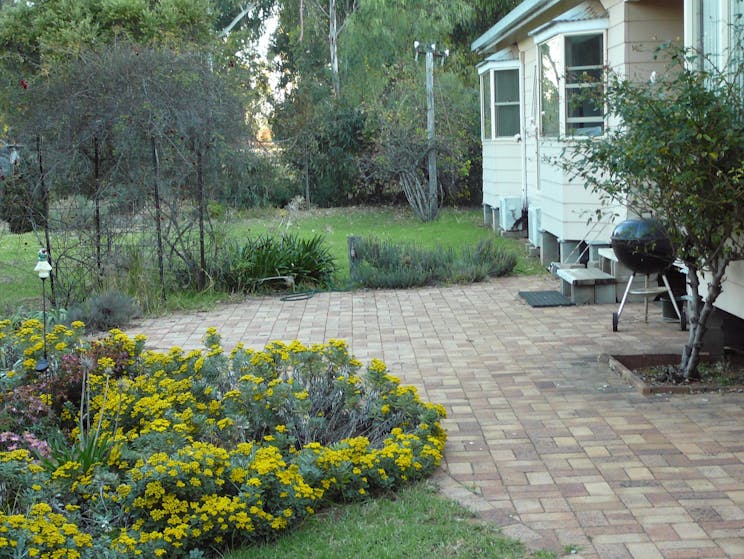 Warrigal Gardens Bed and Breakfast