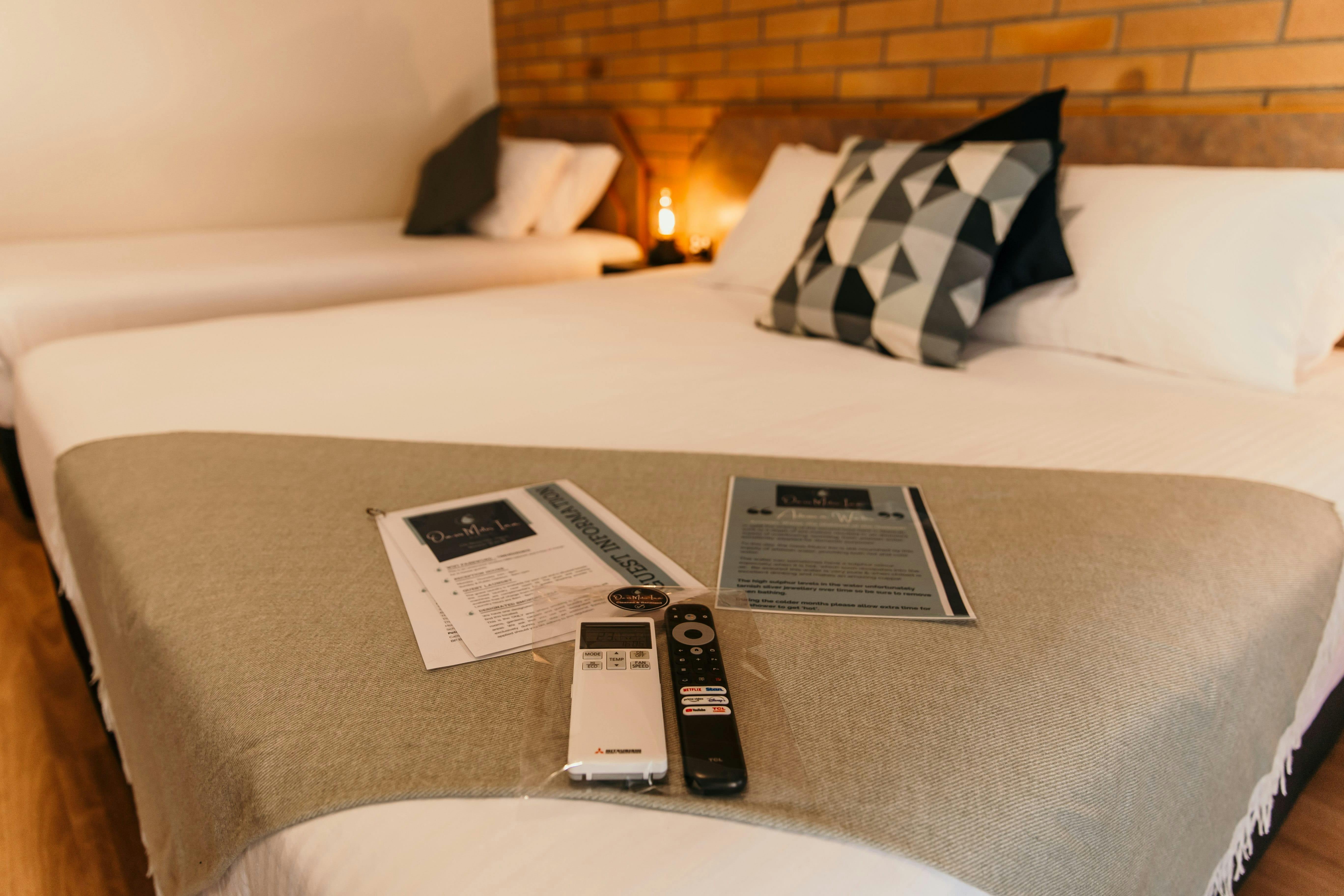 King and King Single