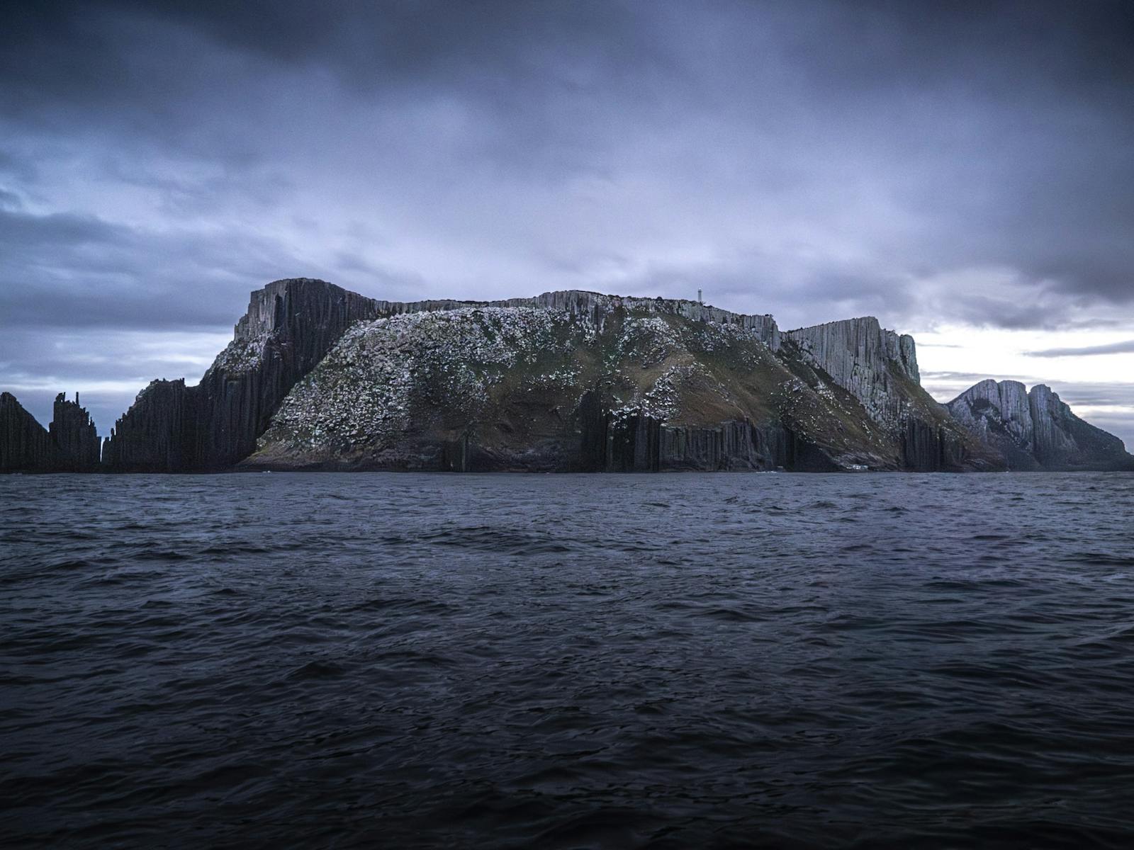 Tasman Island Sunrise cruise