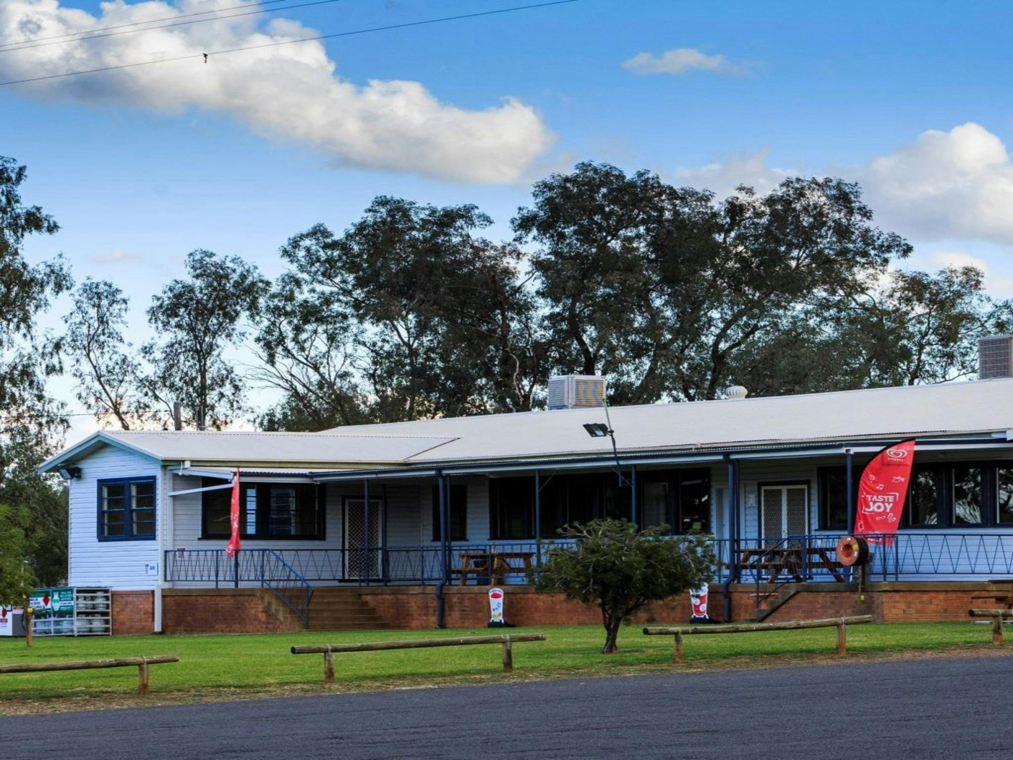 Reflections Holiday Parks Lake Keepit 키오스크