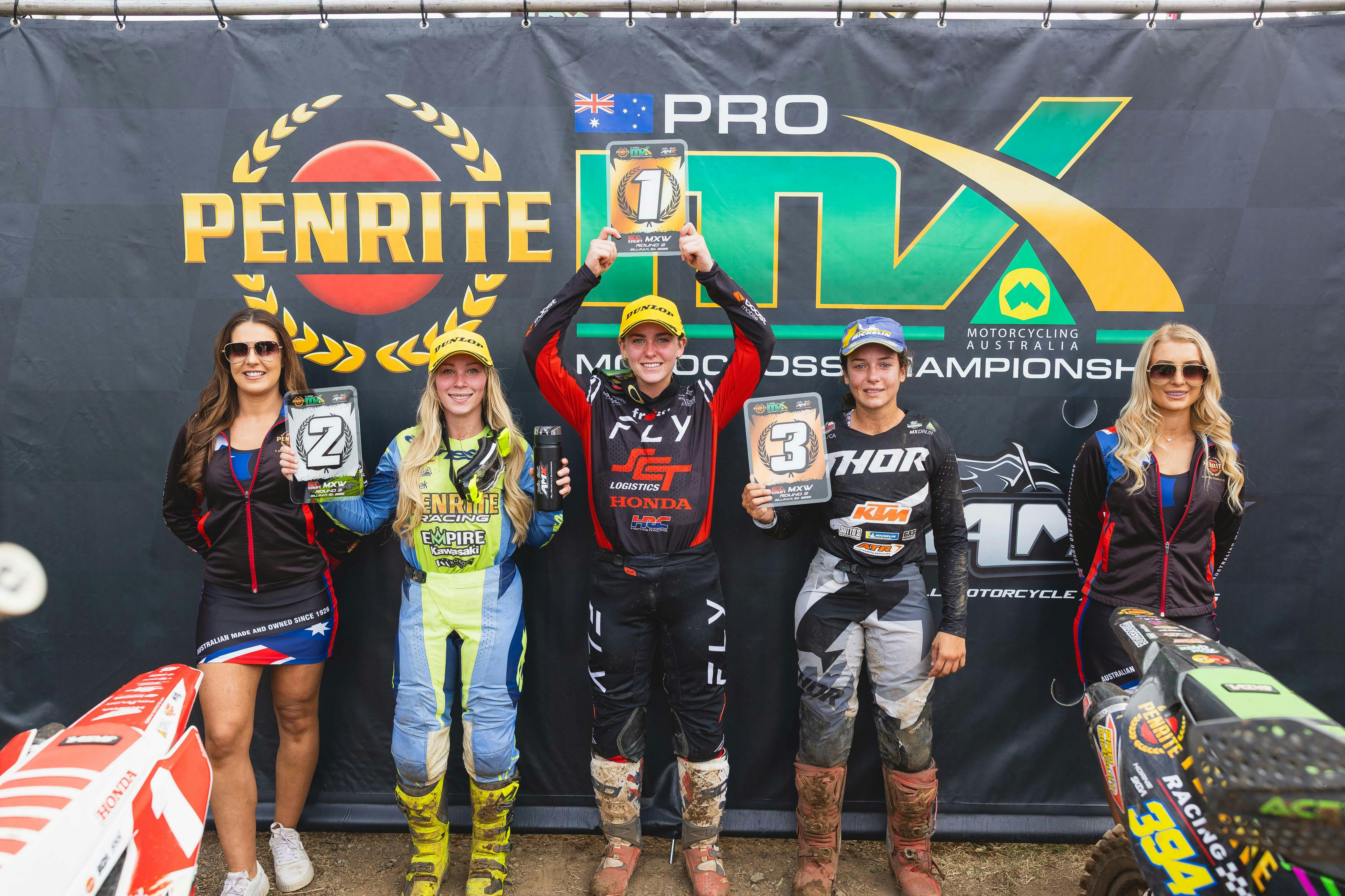 MXW Category Podium Celebrations