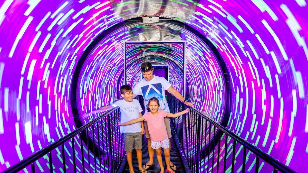 Tunnel
