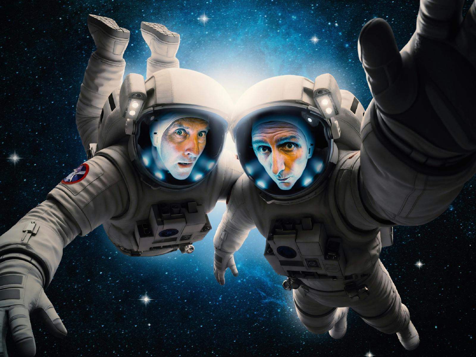 Lano and Woodley - In Space