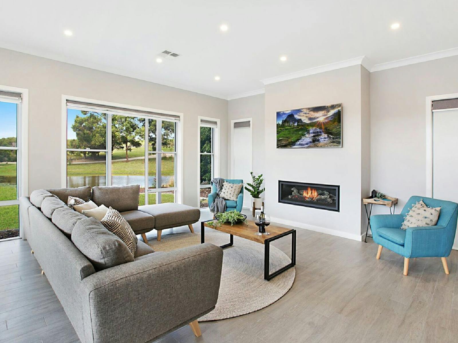 벽난로가 있는 샤또 칼리자 라운지 룸