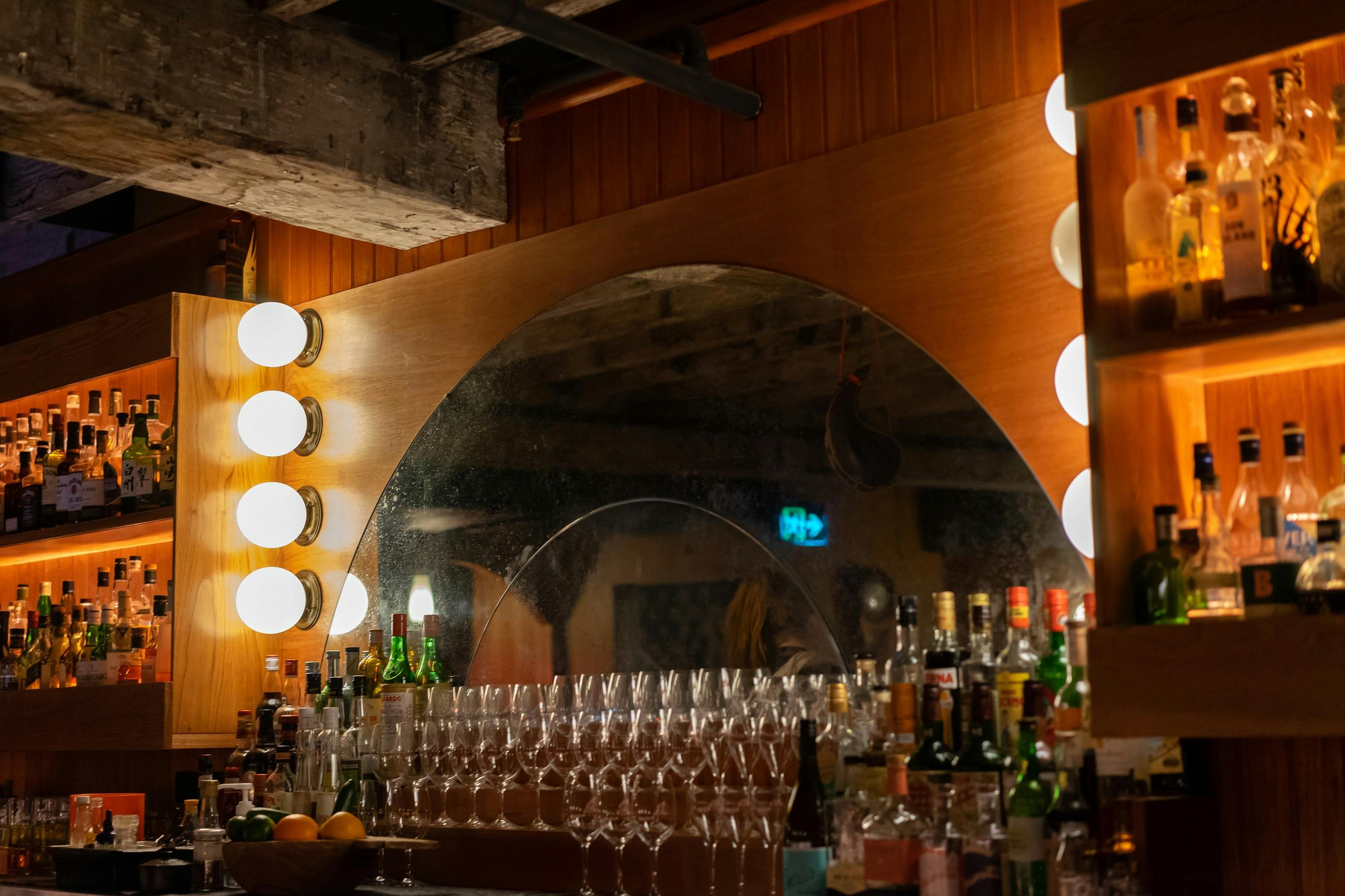 ダブルデュースラウンジ