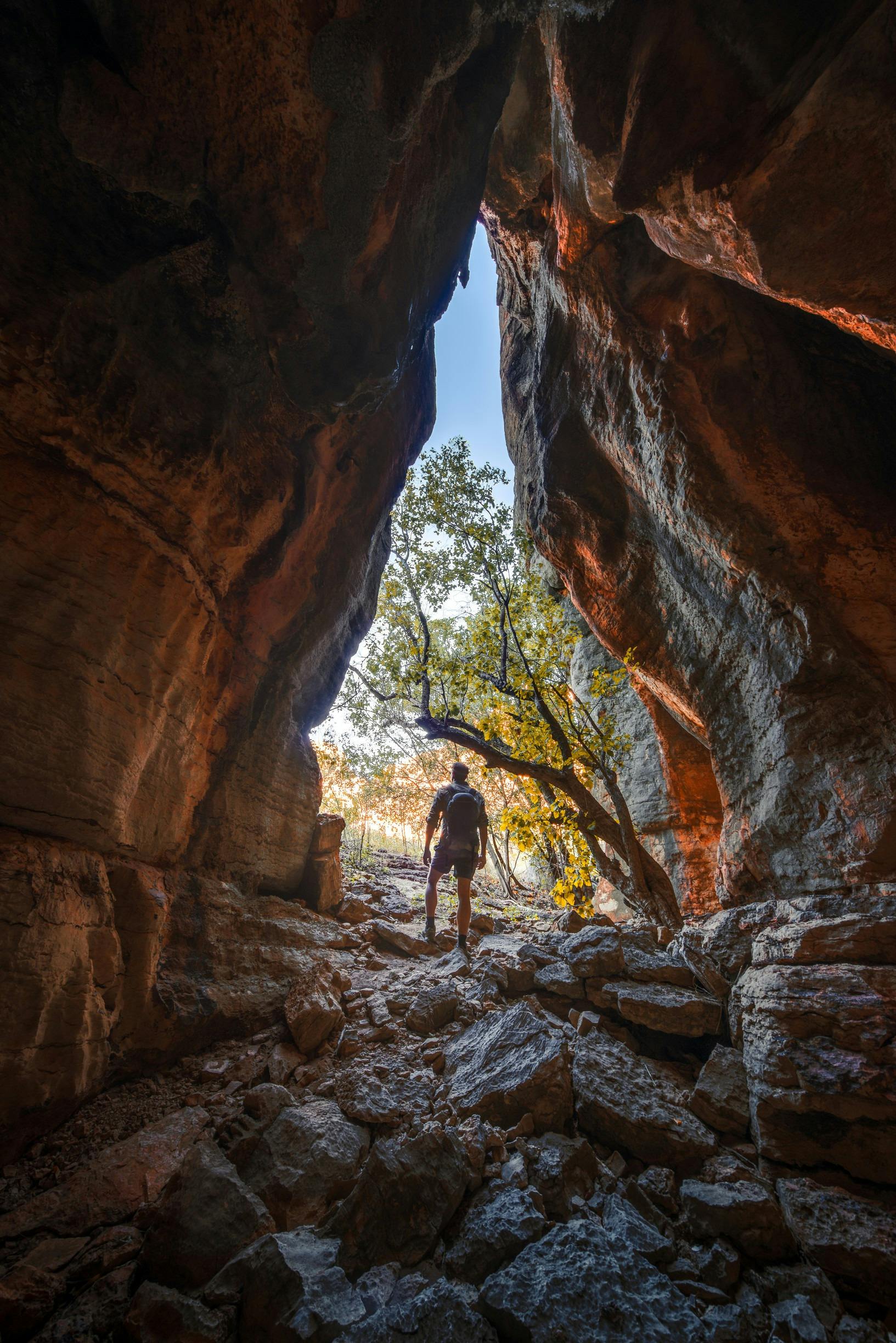 Mimbi Caves, The Mimbi Caves are located 90 km's east of Fitzroy Crossing.