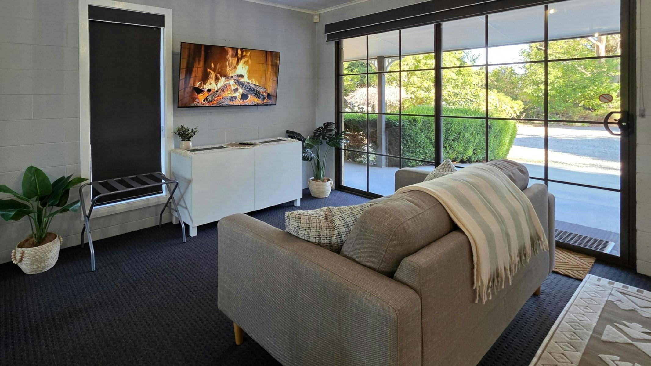 Lounge room | Garden Studio