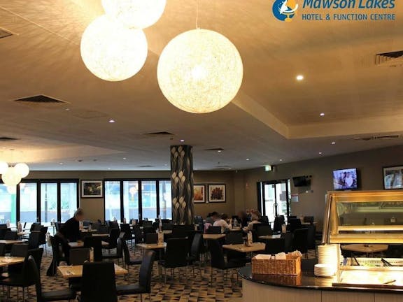 Mawson Lakes Hotel