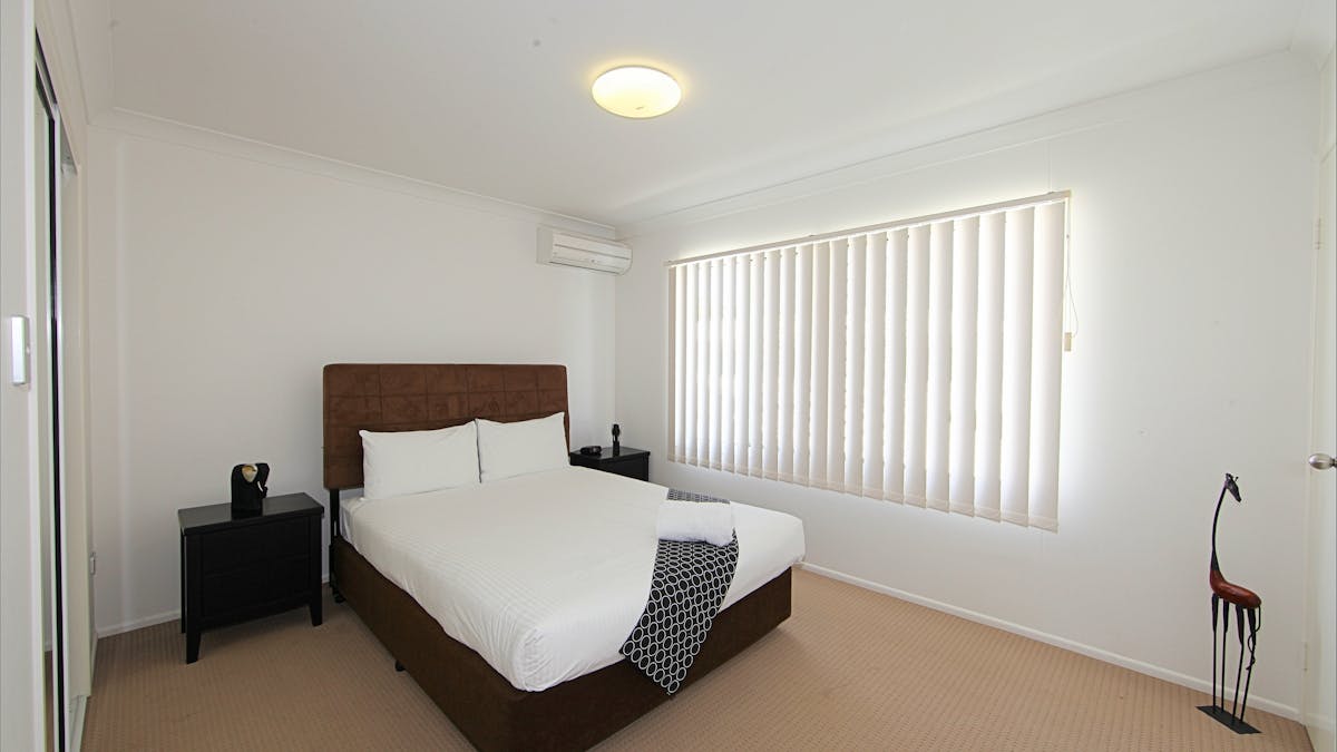 Main Bedroom All units