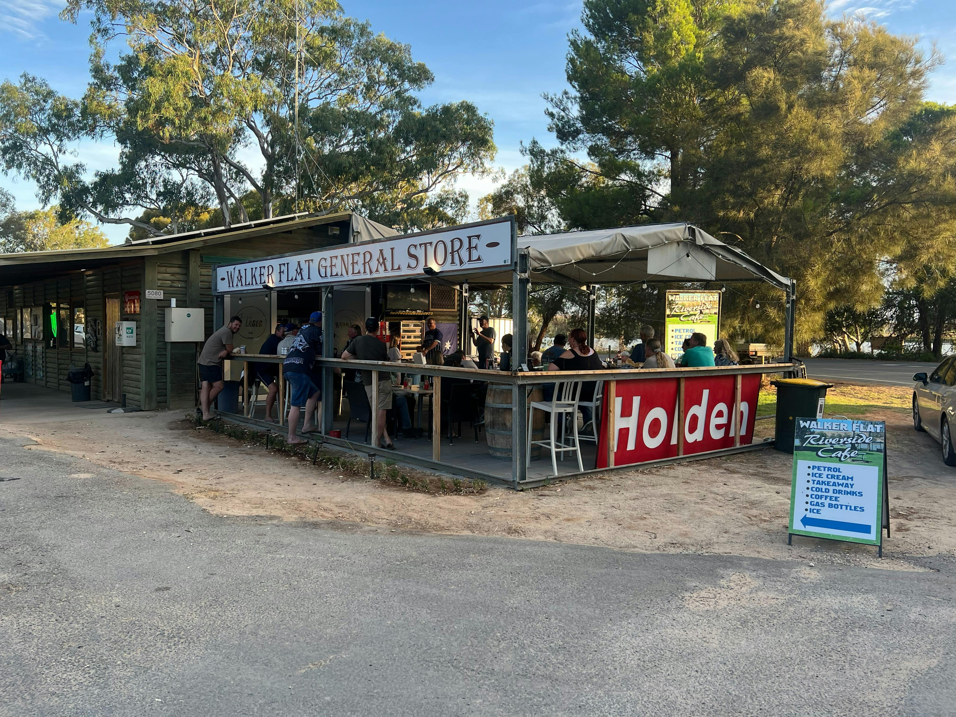 Walker Flat Riverside Cafe and General Store